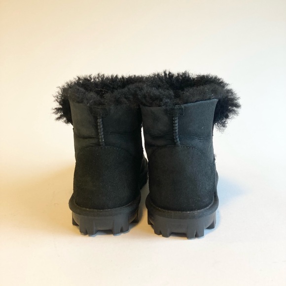 Unbranded Black Suede 100% Shearling Wool Lining Rubber Outsole Boots size 7 - Picture 9 of 14